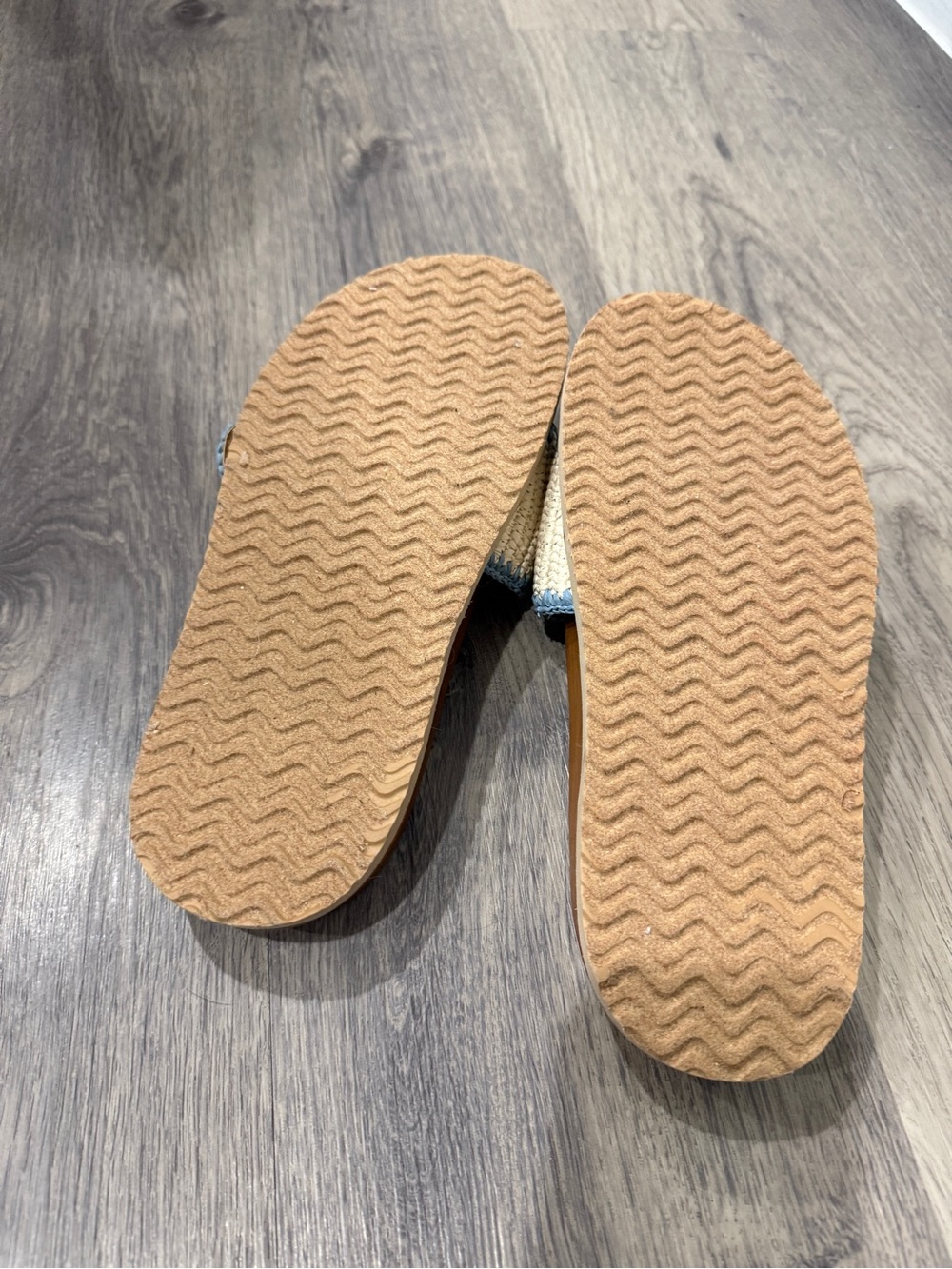 Steve Madden Memphis Slide Sandals - Picture 6 of 8